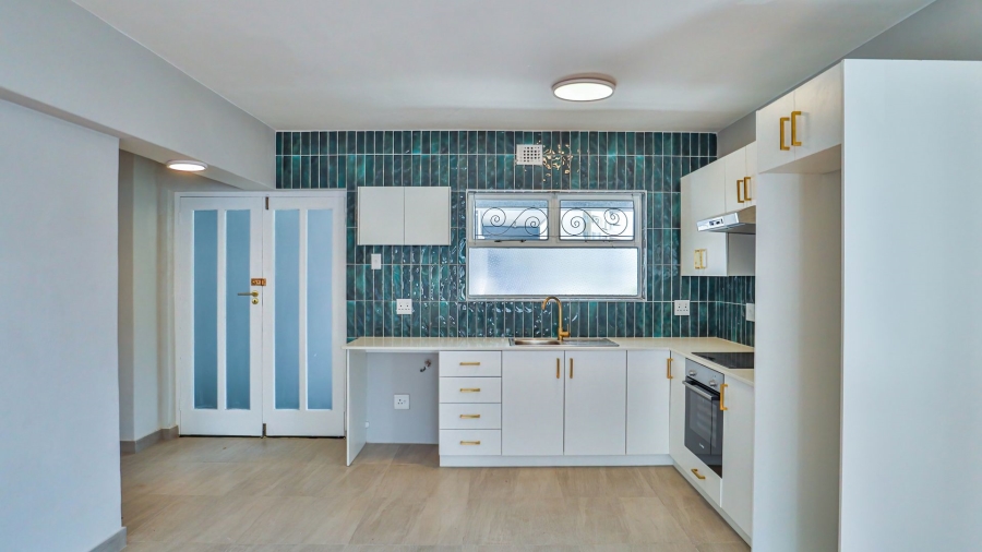 To Let 1 Bedroom Property for Rent in Sea Point Western Cape